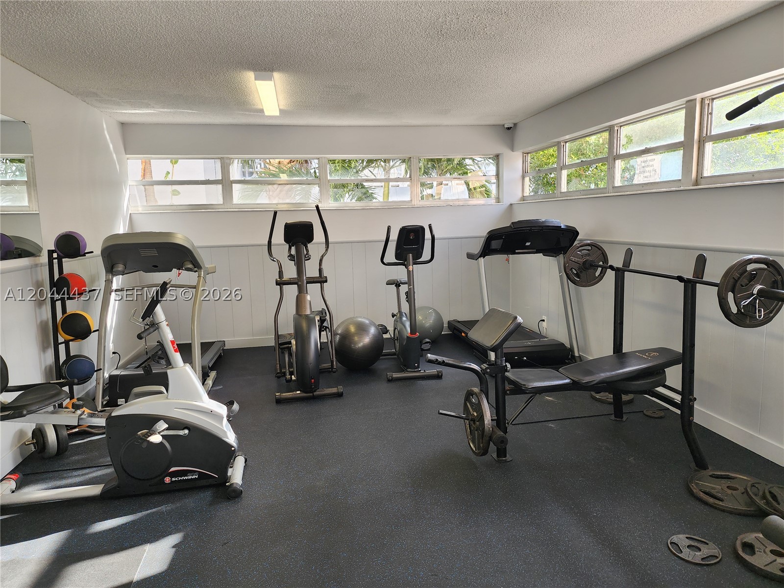 CLIFTON CONDO - Residential Lease