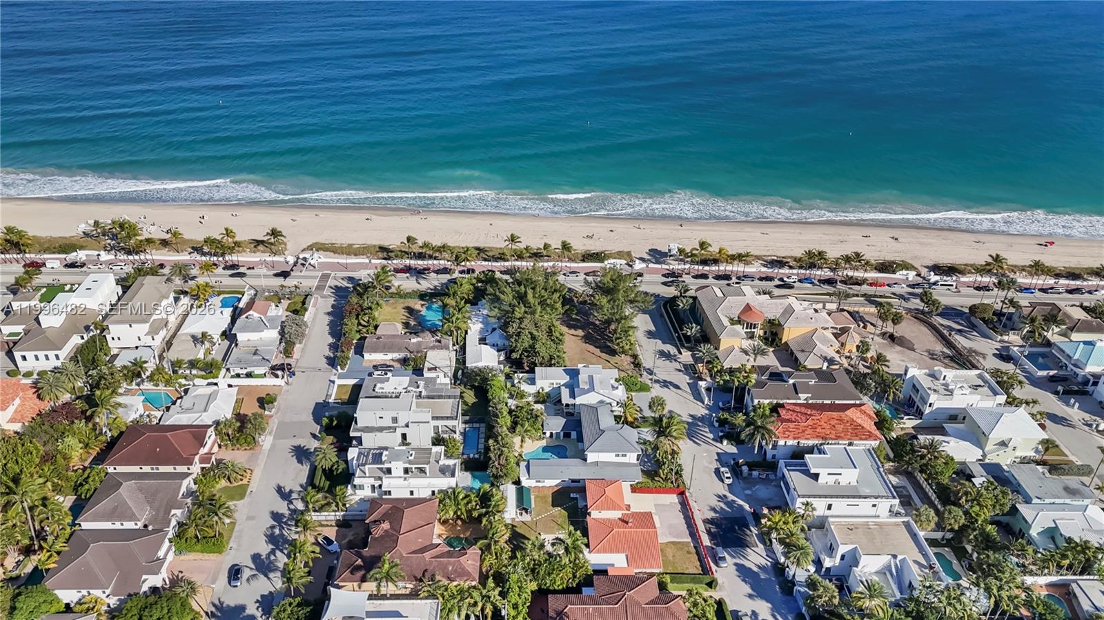 LAS OLAS BY THE SEA EXT - Land
