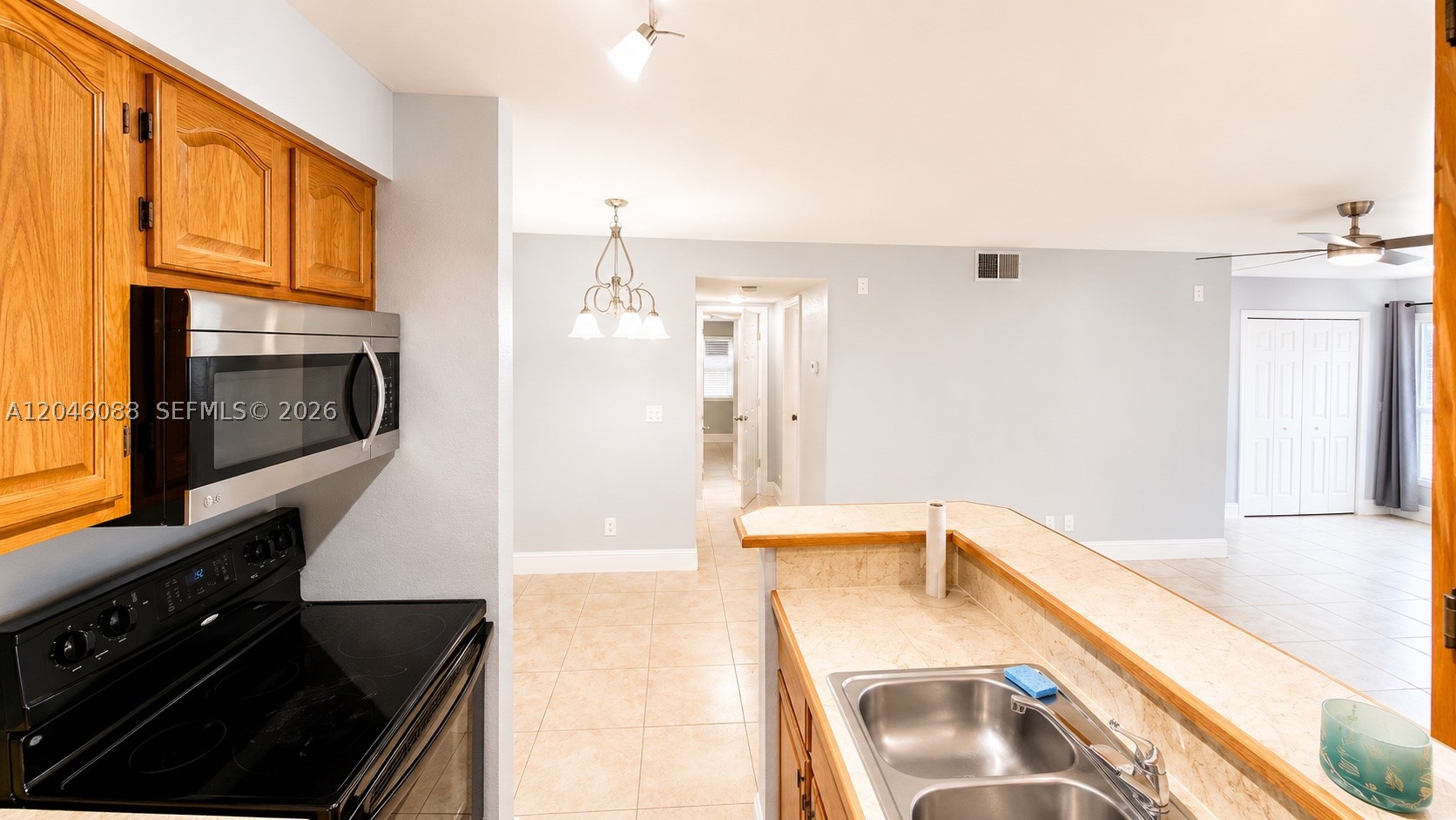 SUNDANCE AT DAVIE CONDO - Residential