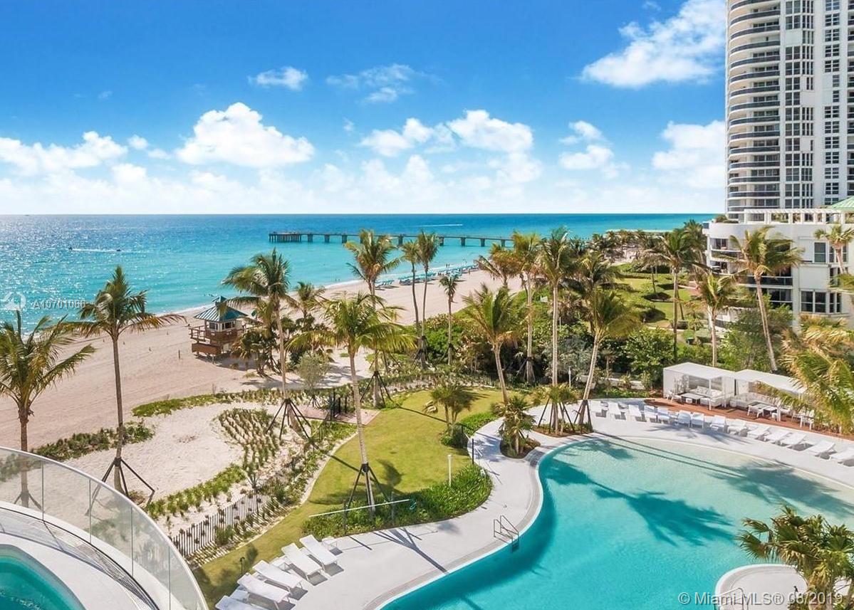 JADE SIGNATURE CONDO - Residential