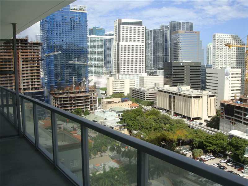 AXIS ON BRICKELL - Residential Lease