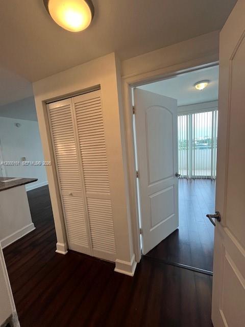 RADIUS CONDO - Residential