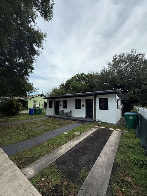 FLORAL PARK REV PLAT - Residential Income