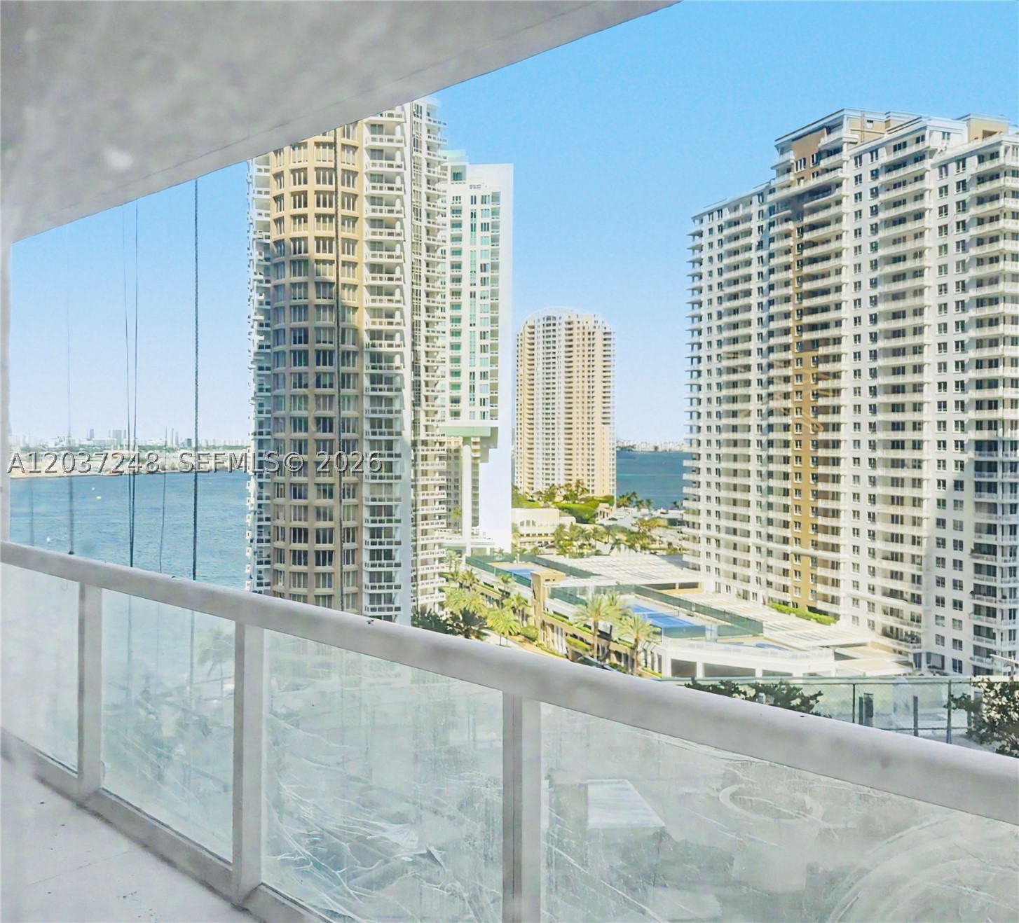 ICONBRICKELL CONDO NO 1 - Residential Lease