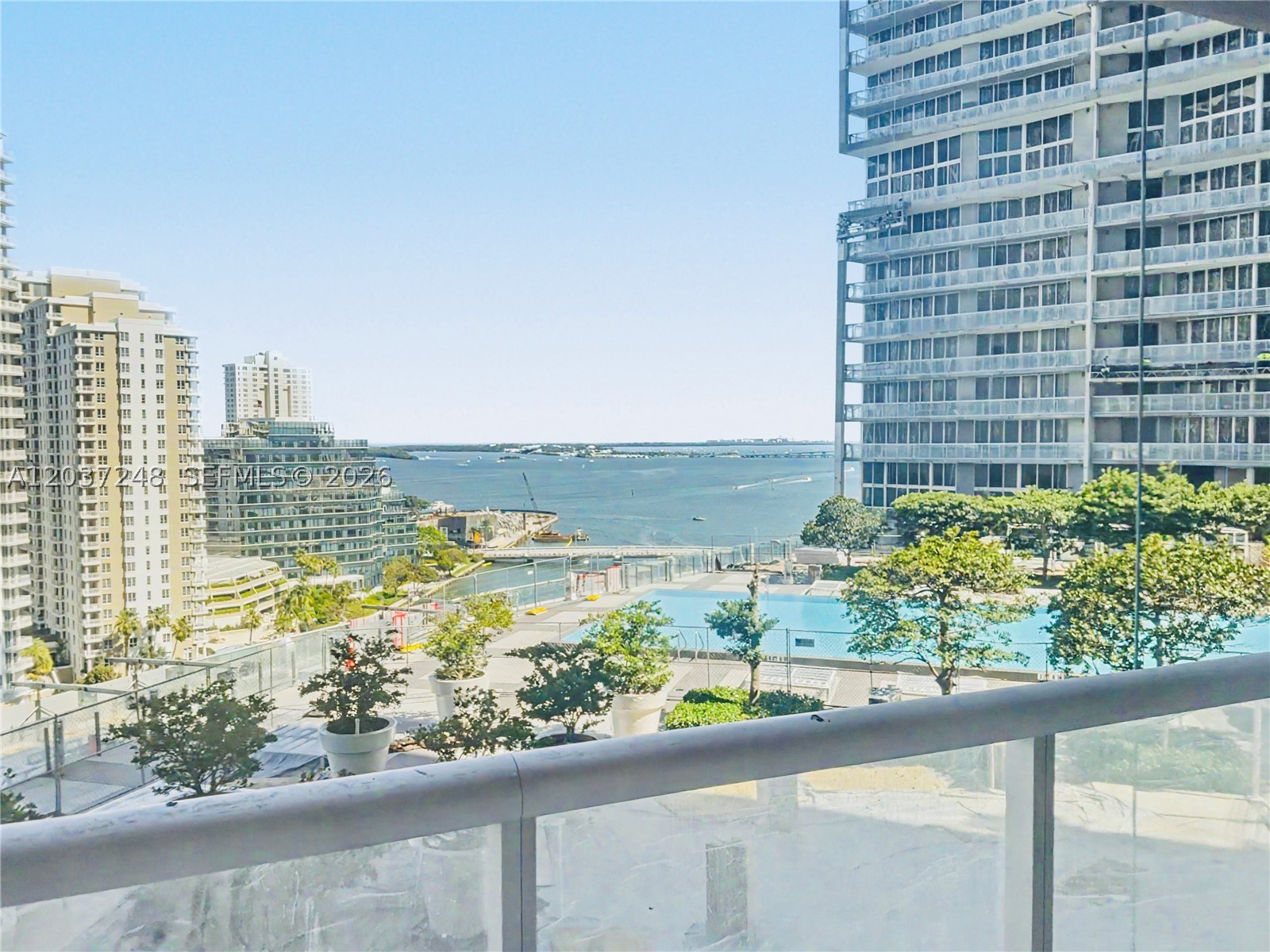ICONBRICKELL CONDO NO 1 - Residential Lease