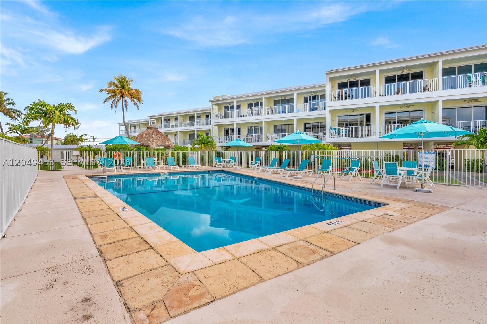 KEY COLONY BEACH CLUB - Residential