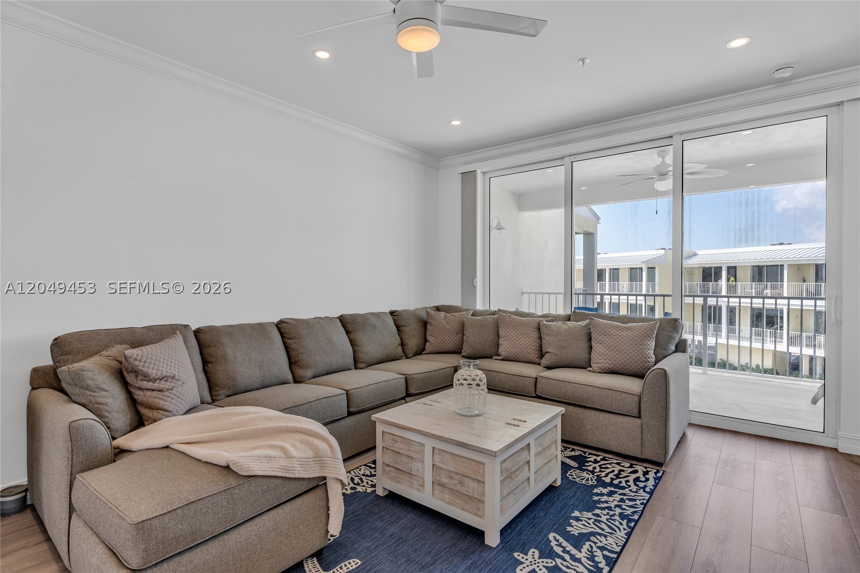 KEY COLONY BEACH CLUB - Residential