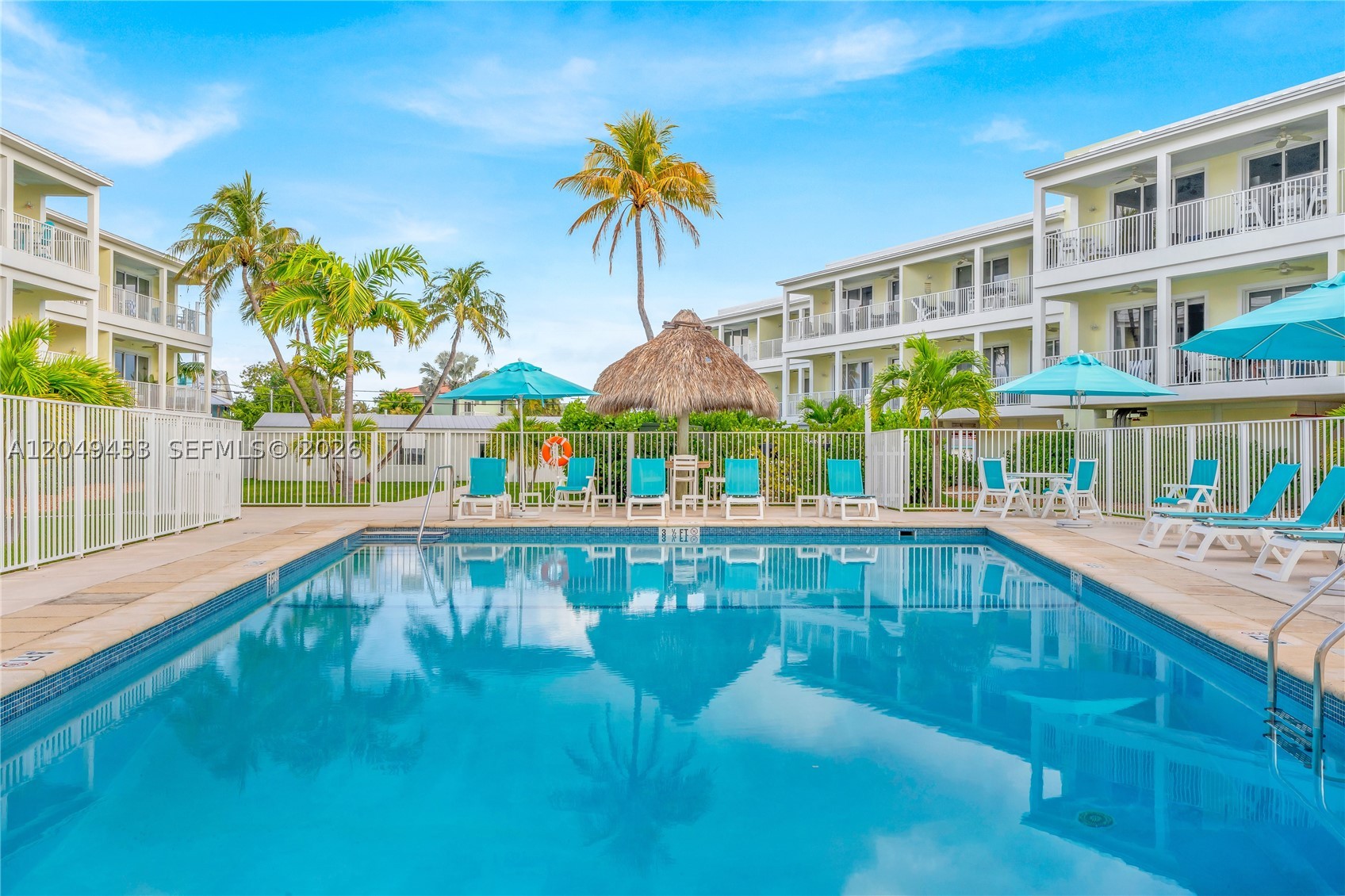 KEY COLONY BEACH CLUB - Residential