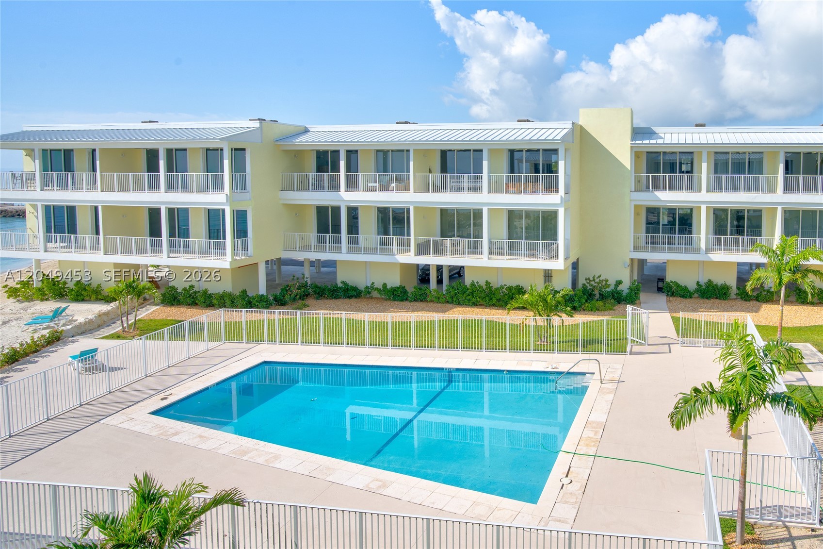 KEY COLONY BEACH CLUB - Residential