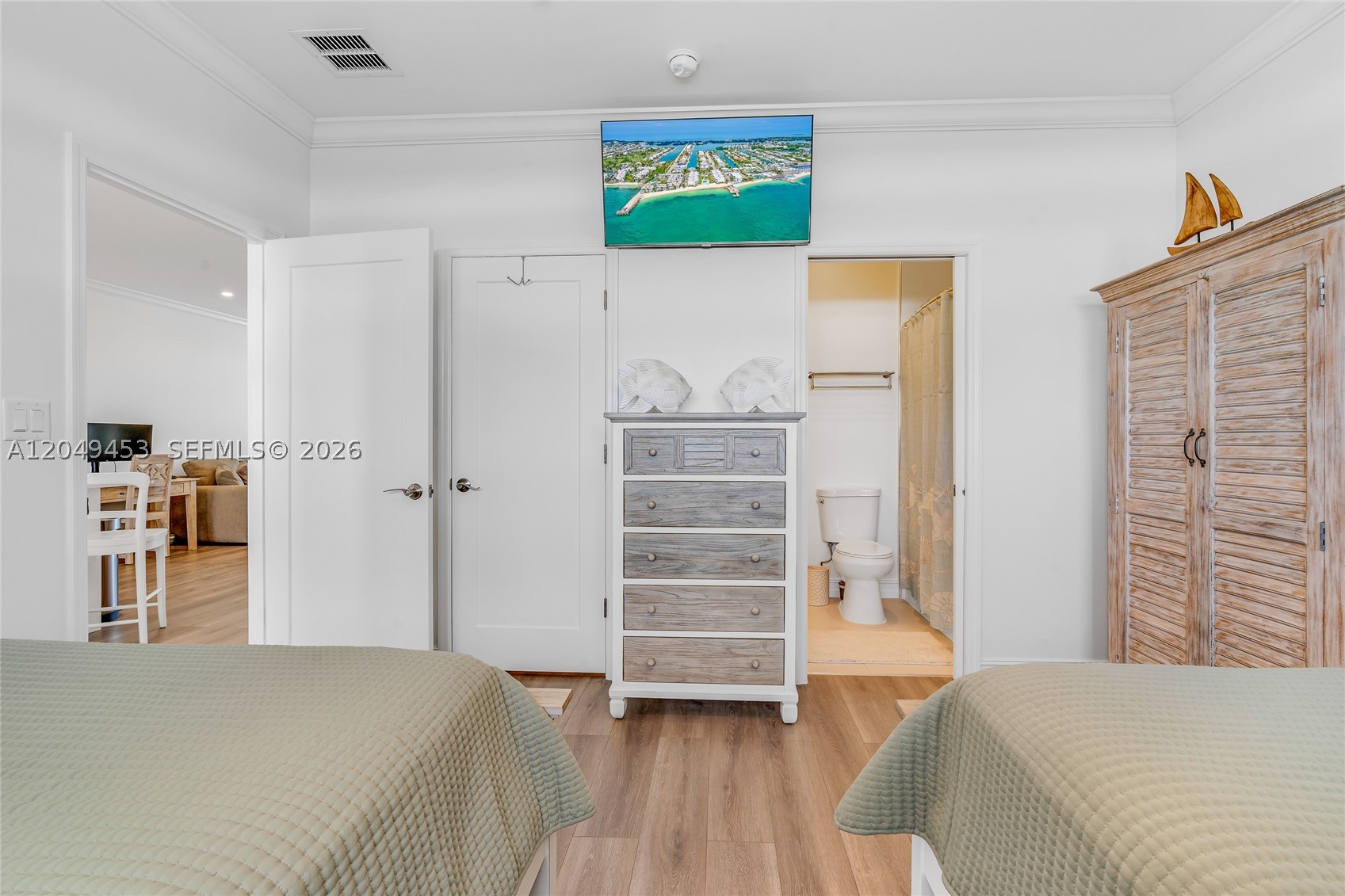 KEY COLONY BEACH CLUB - Residential