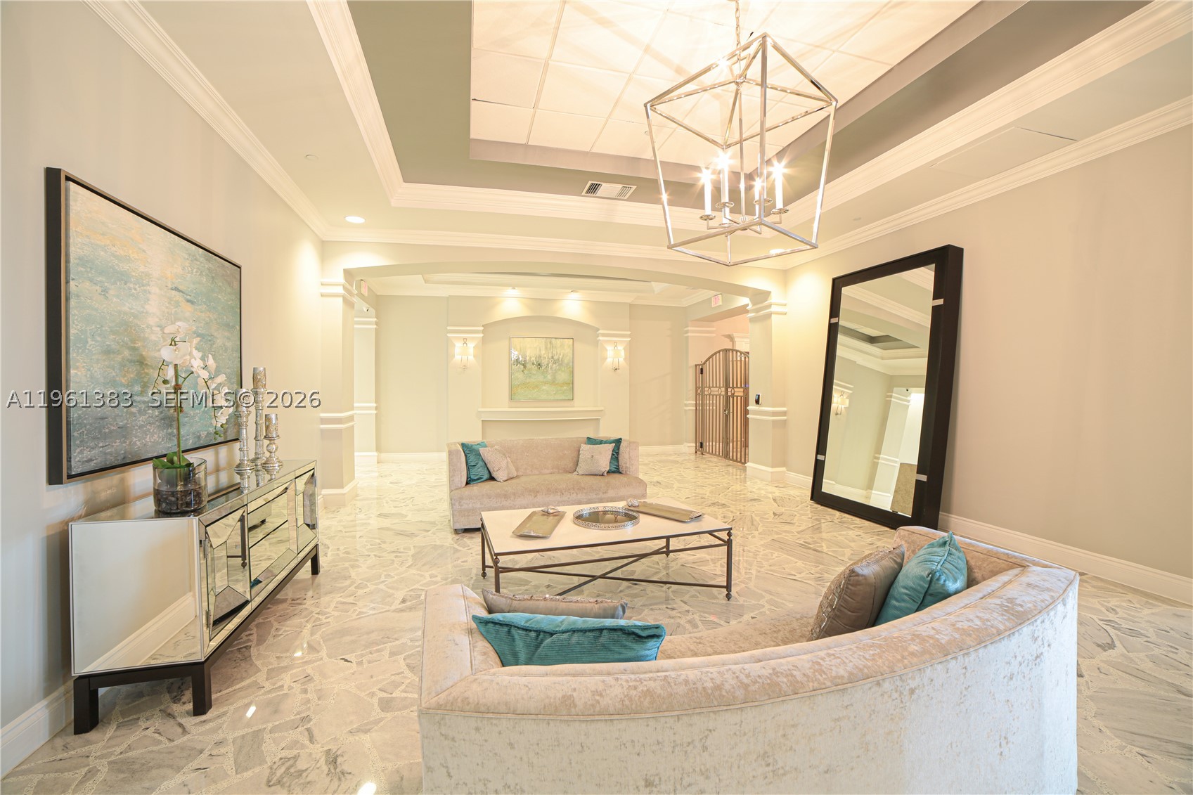 WAVE CONDO - Residential