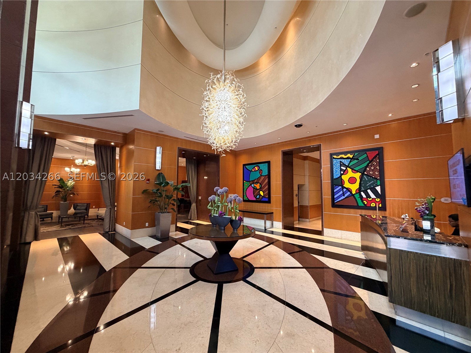 VIZCAYNE SOUTH CONDO - Residential Lease