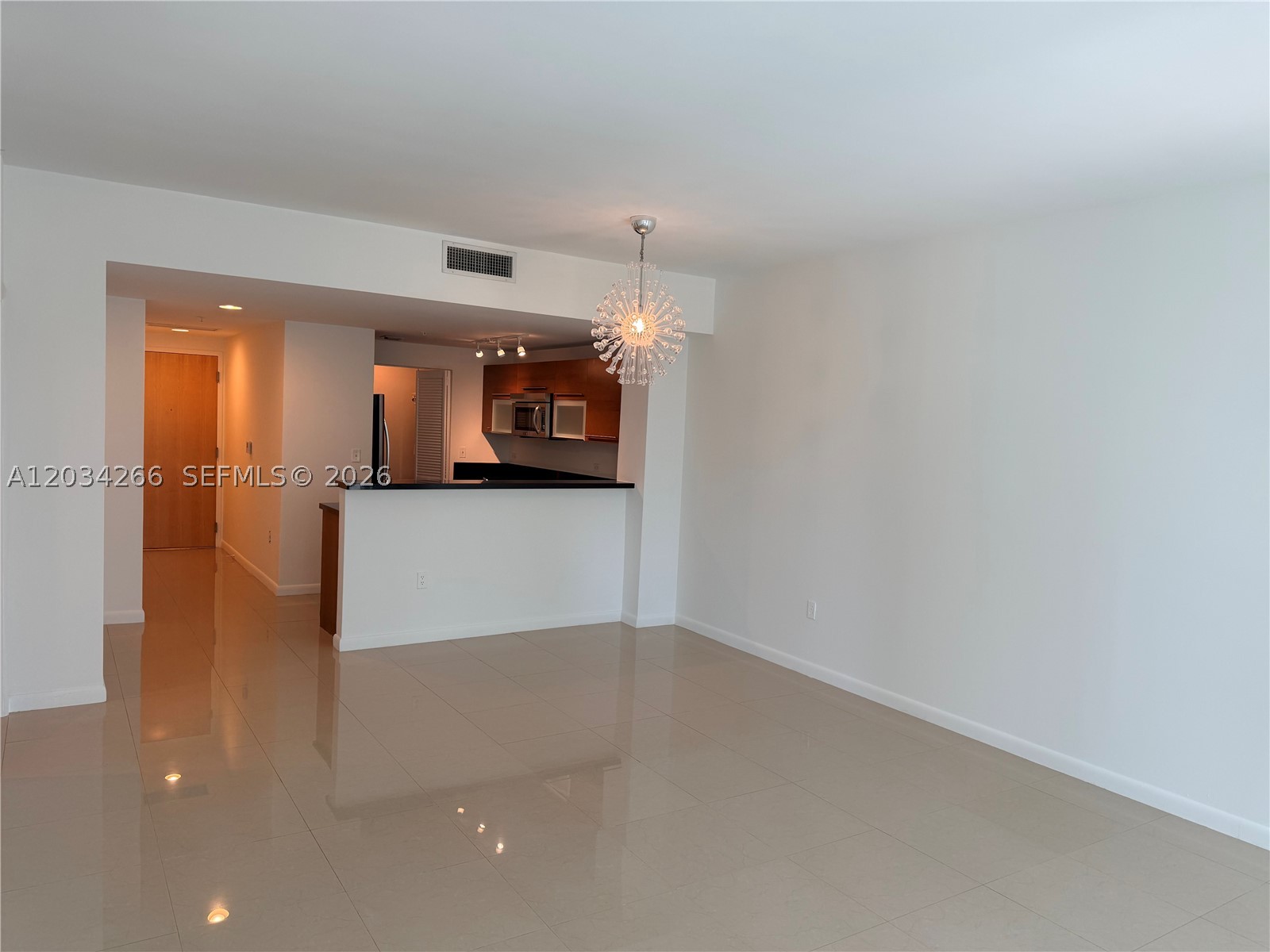 VIZCAYNE SOUTH CONDO - Residential Lease