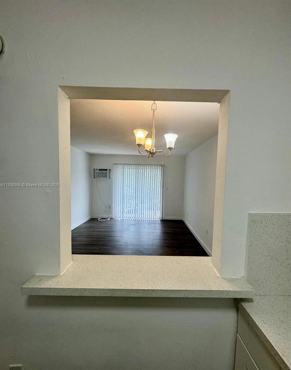 DIXIE HWY PARK - Residential Lease
