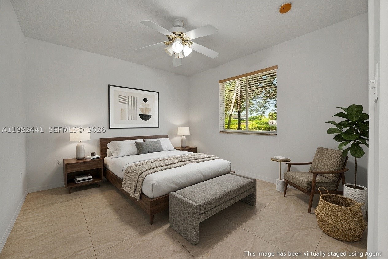 CORAL PINES - Residential