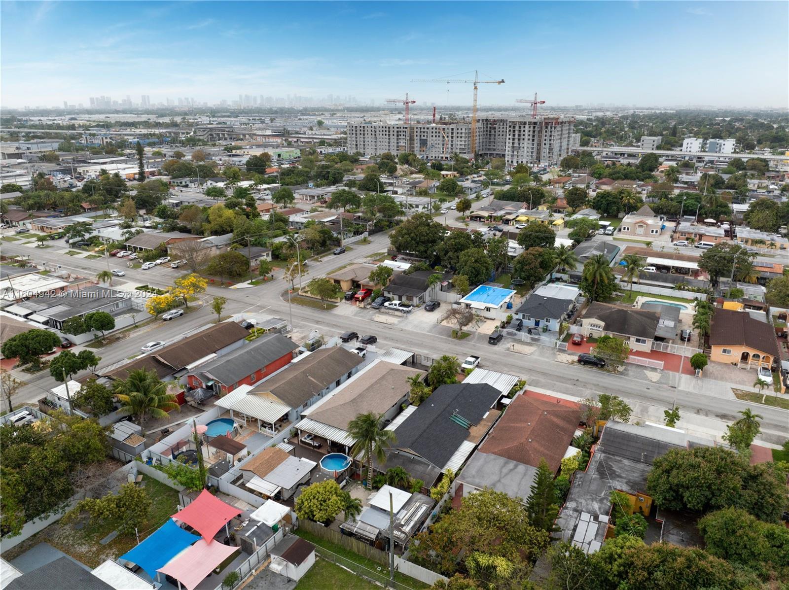 HIALEAH 13TH ADDN AMD PL - Residential