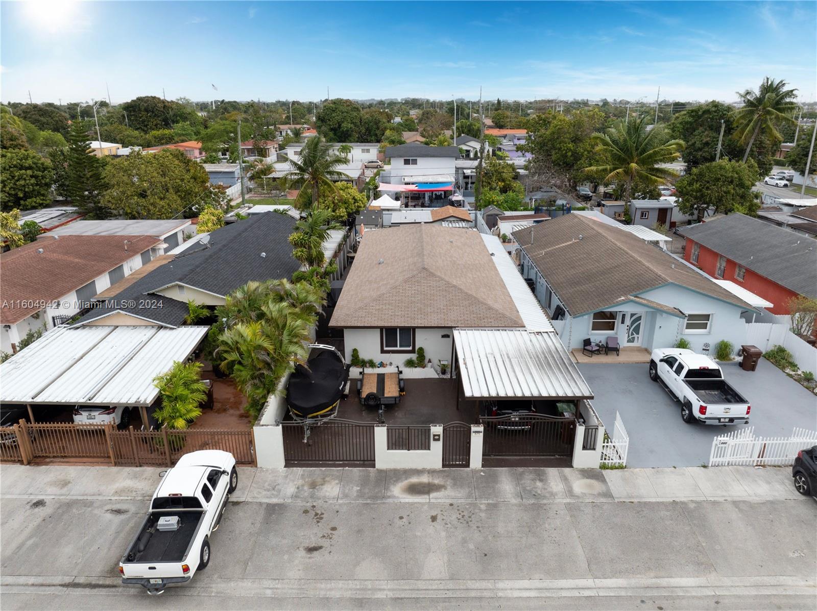 HIALEAH 13TH ADDN AMD PL - Residential