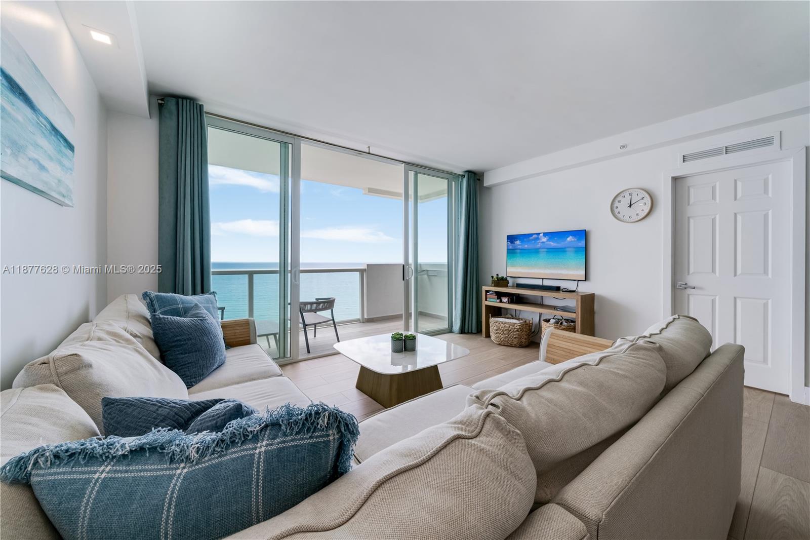 THE PAVILION CONDO - Residential