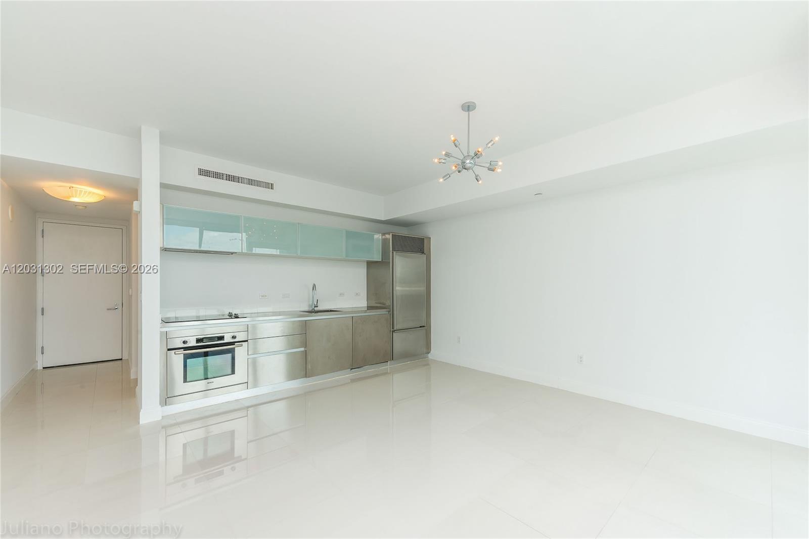 TEN MUSEUM PK RESIDENTIAL - Residential Lease
