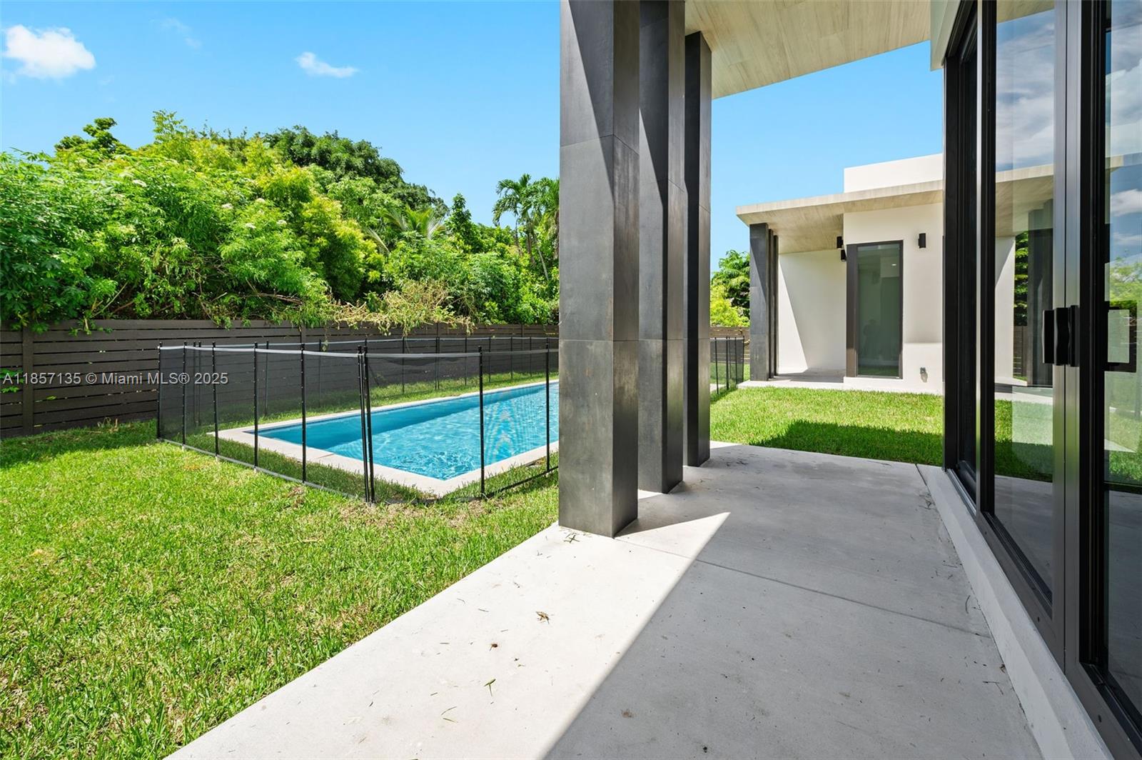 CORAL VILLAS REV - Residential