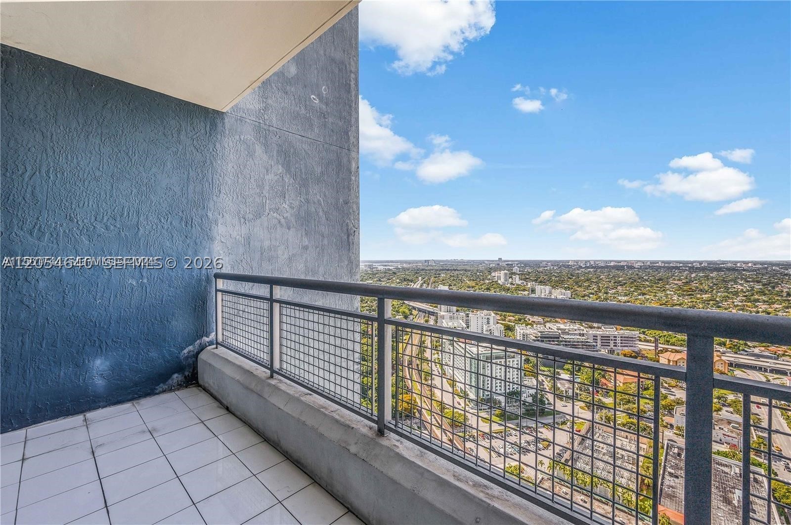 INFINITY AT BRICKELL COND - Residential