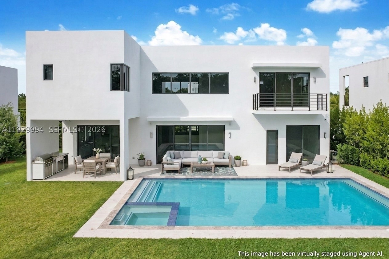 WESTON ESTATES - Residential
