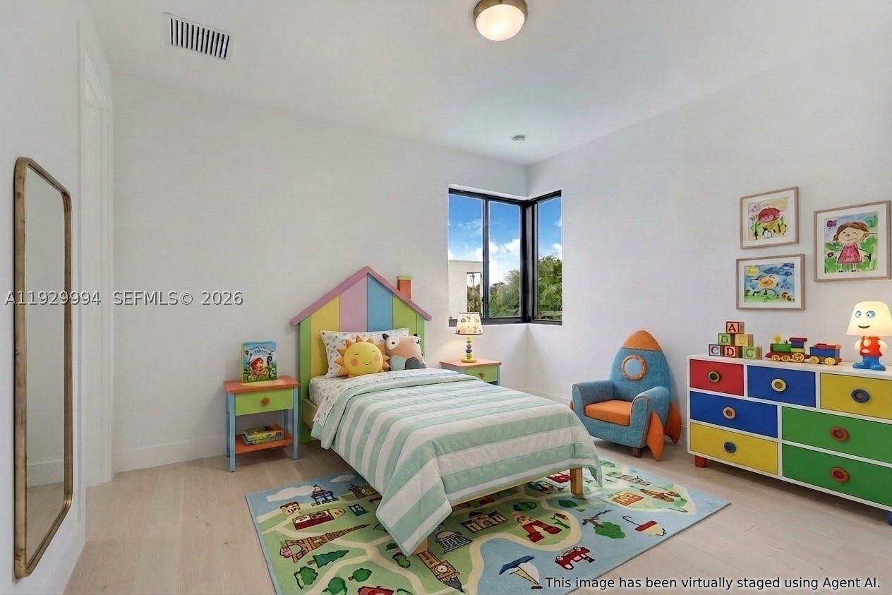 WESTON ESTATES - Residential