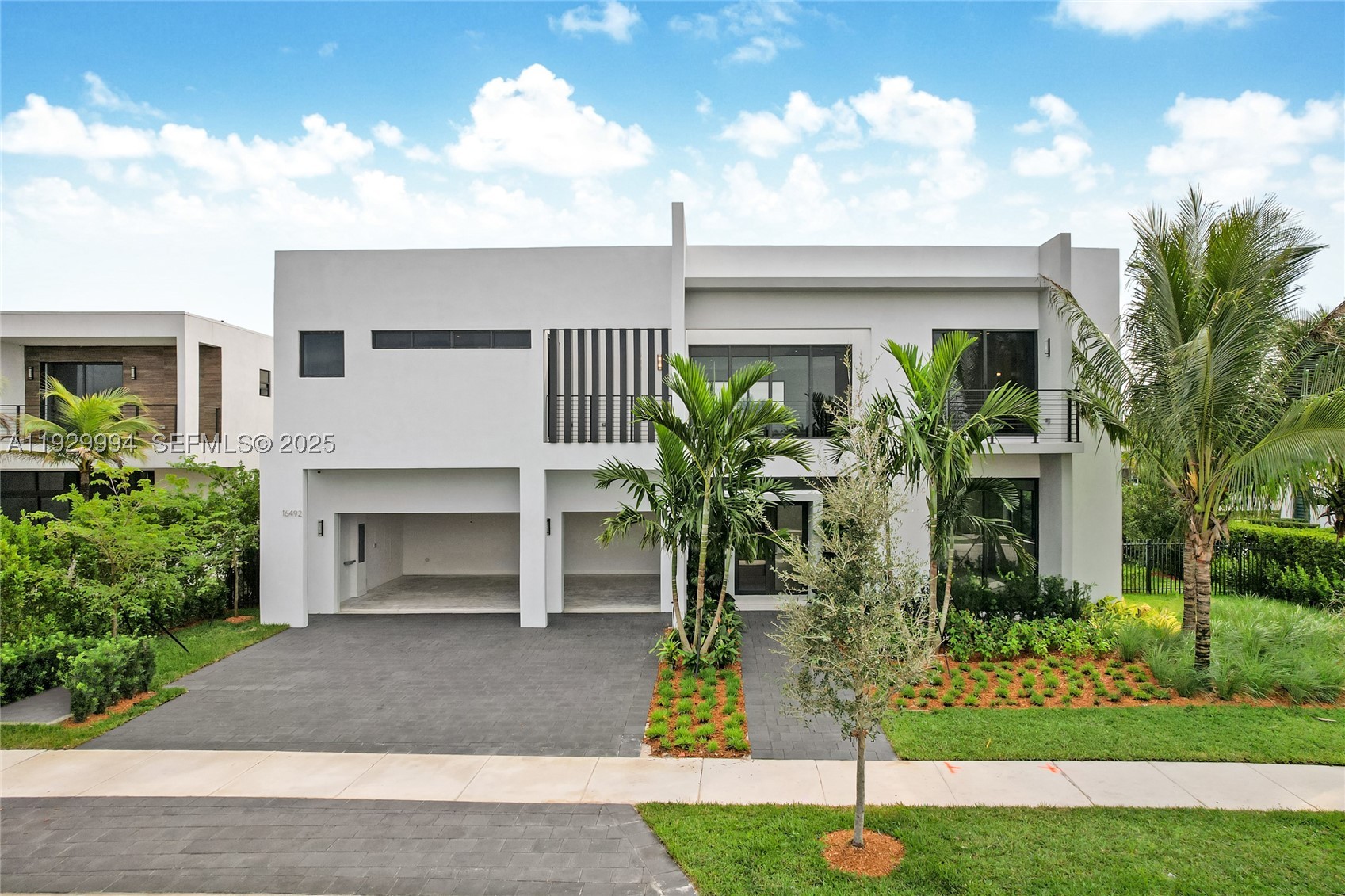 WESTON ESTATES - Residential