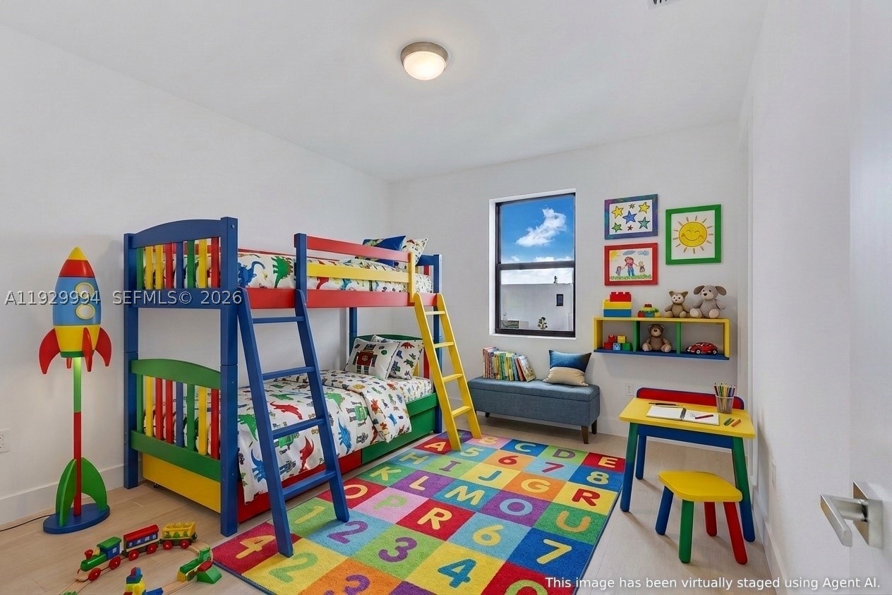WESTON ESTATES - Residential
