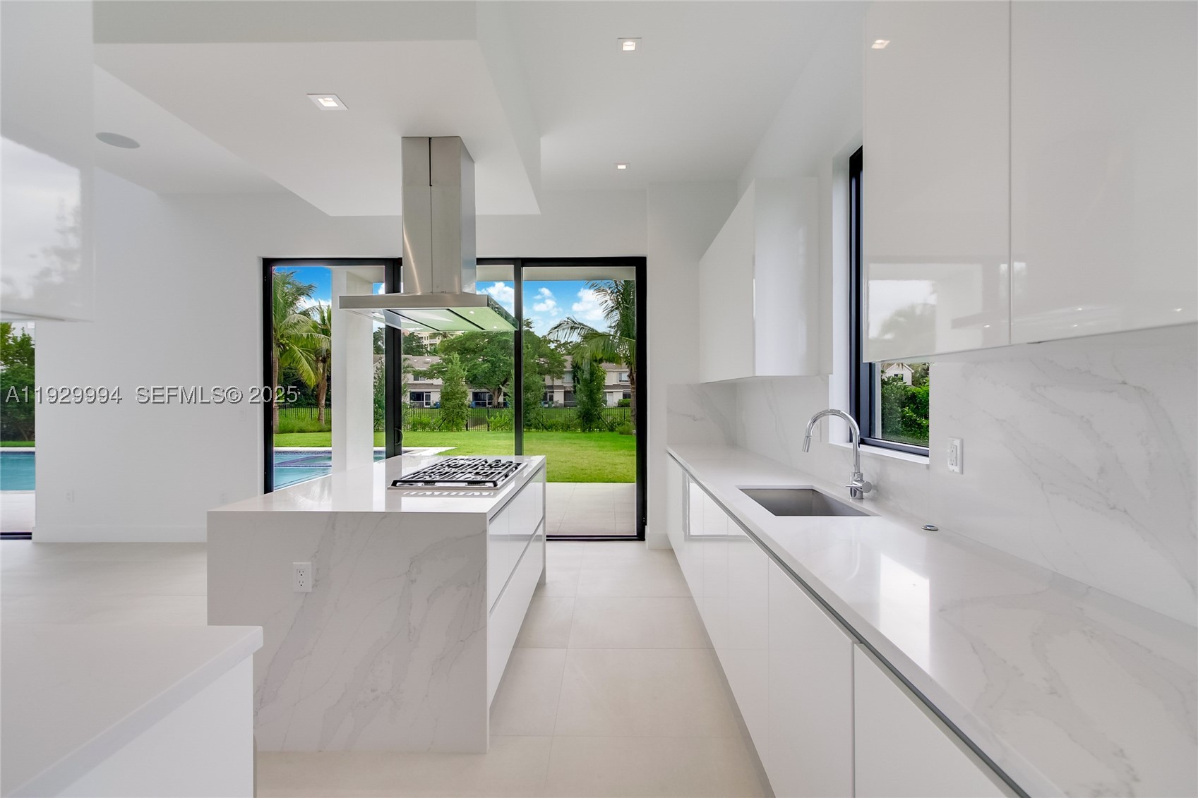 WESTON ESTATES - Residential