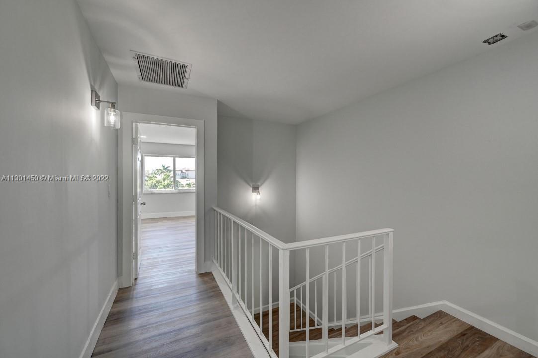 505 DEERFIELD CONDO - Residential Lease