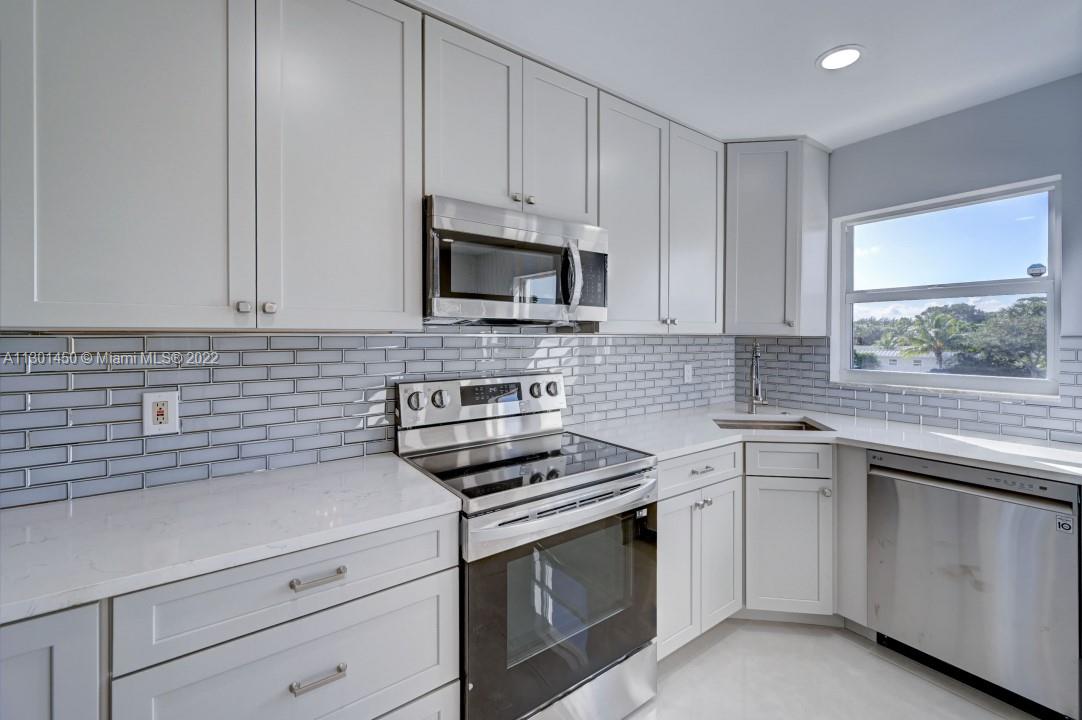 505 DEERFIELD CONDO - Residential Lease