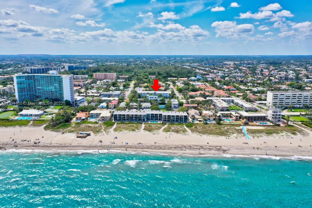 Just hitting the market, property for rent at 505 Northeast 20th Avenue, Deerfield Beach, FL, USA.
Live it up beachside! Close to beaches (3 min walk) shops and restaurants . Totally remodeled. Pets are welcome with a pet deposit. 2 assigned parking spaces , one next to your entrance. Impact windows and all new appliances. 2 Master bedrooms upstairs with full bathrooms , one half bathroom downstairs. Application required and background check. Pets are welcome with a pet deposit. 2 assigned parking spaces , one next to your entrance. Impact windows and all new appliances.