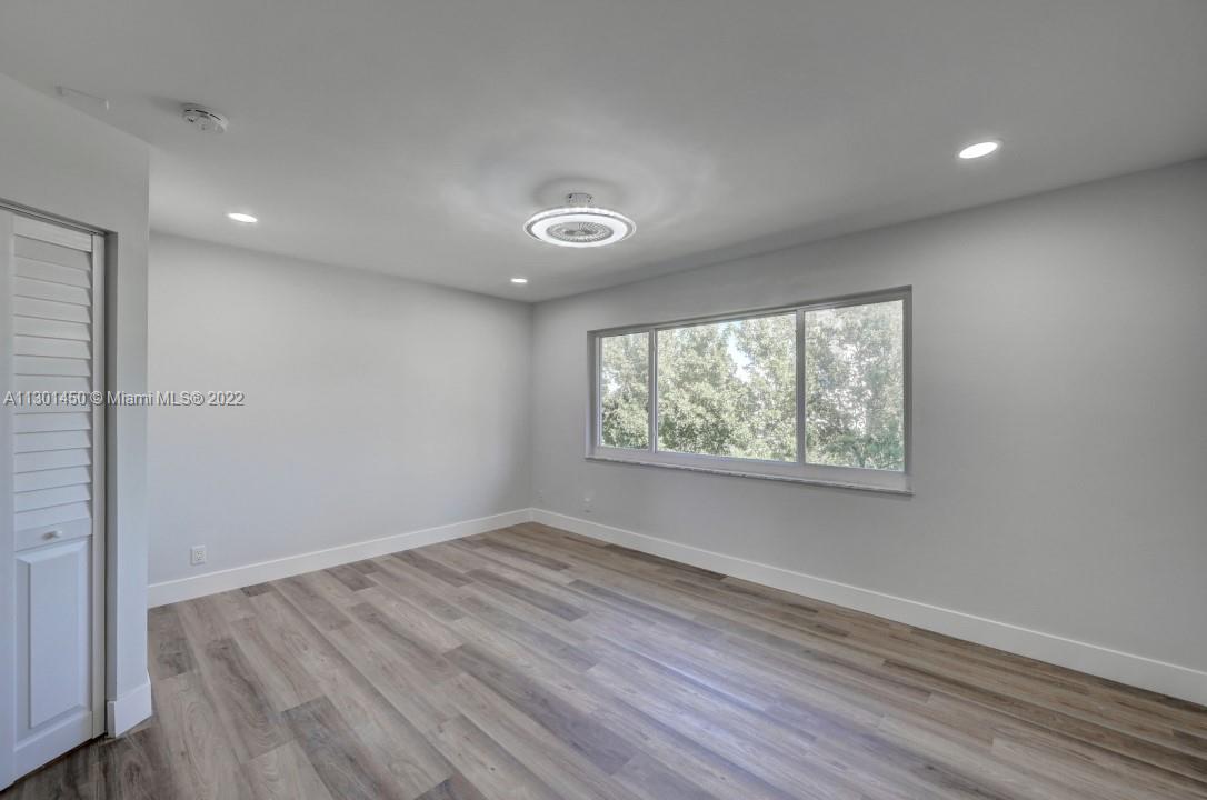 505 DEERFIELD CONDO - Residential Lease