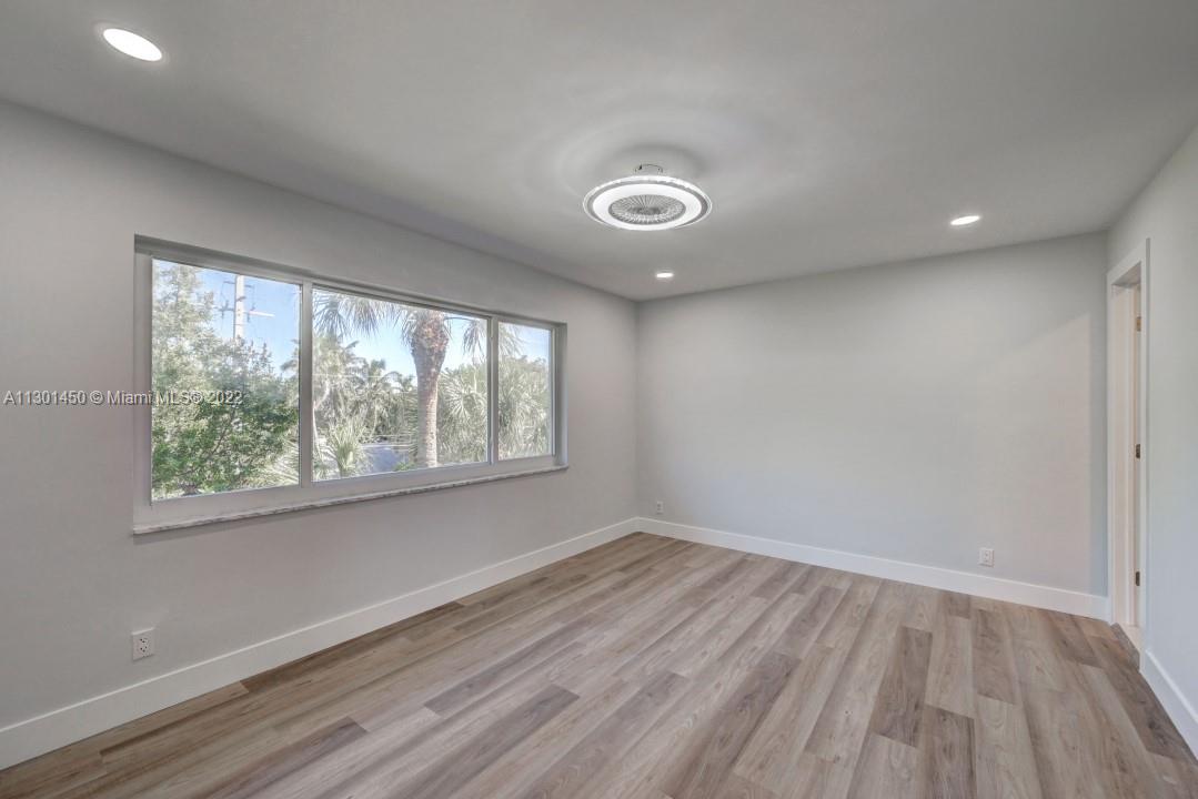 505 DEERFIELD CONDO - Residential Lease