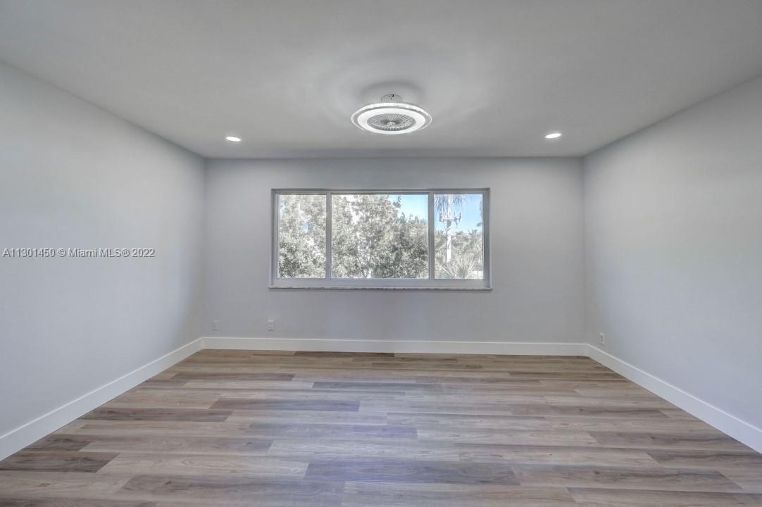 505 DEERFIELD CONDO - Residential Lease
