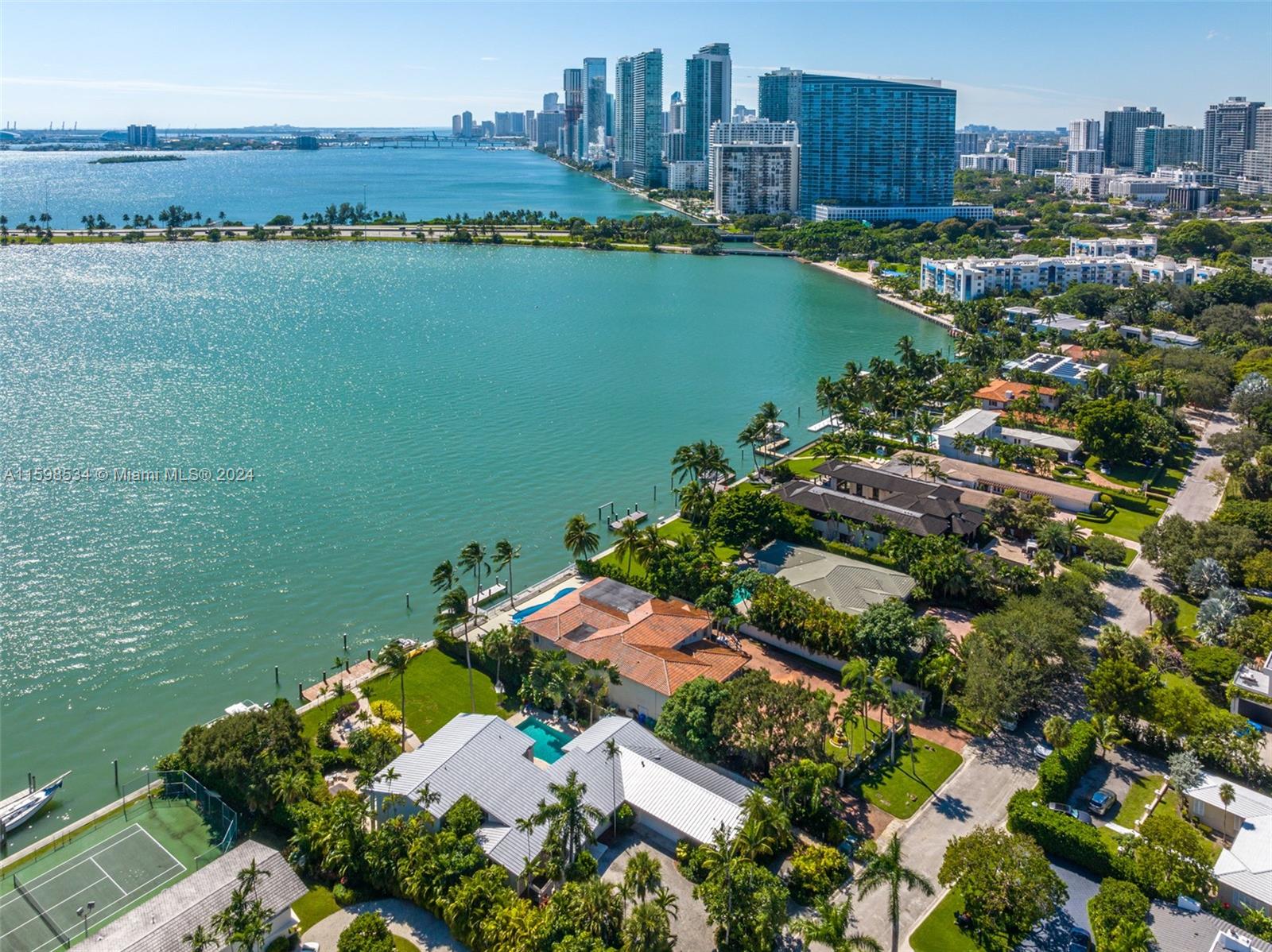 BAY POINT - Land