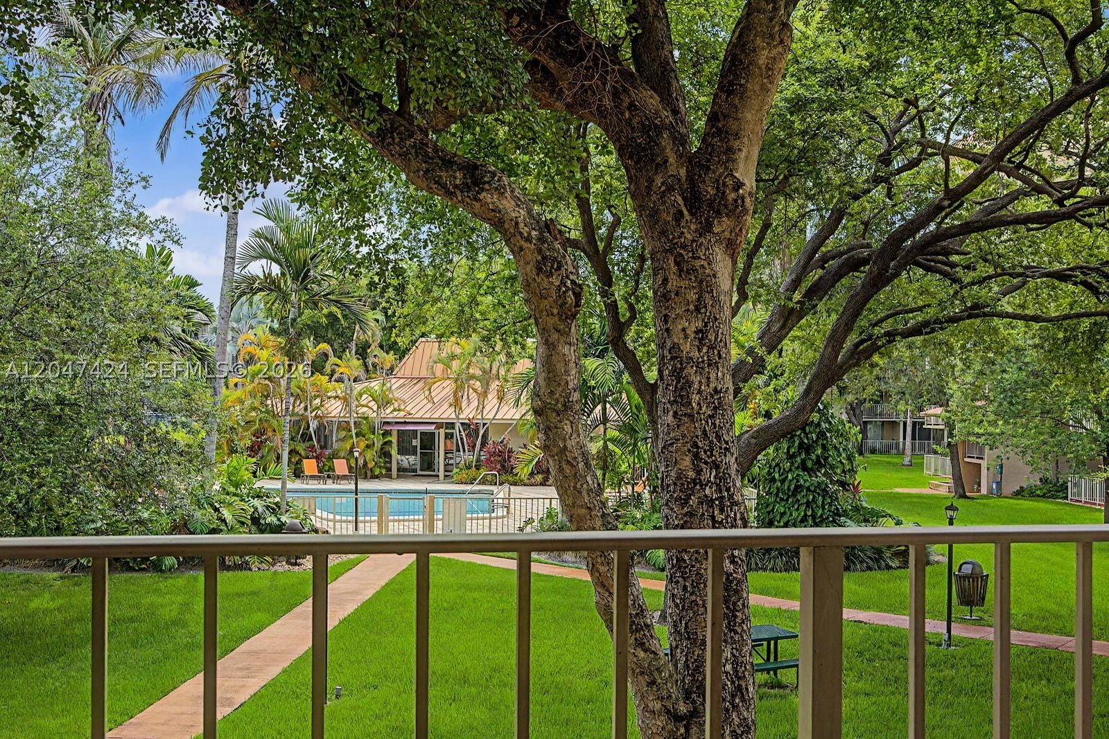 VILLAGE AT THE FALLS COND - Residential