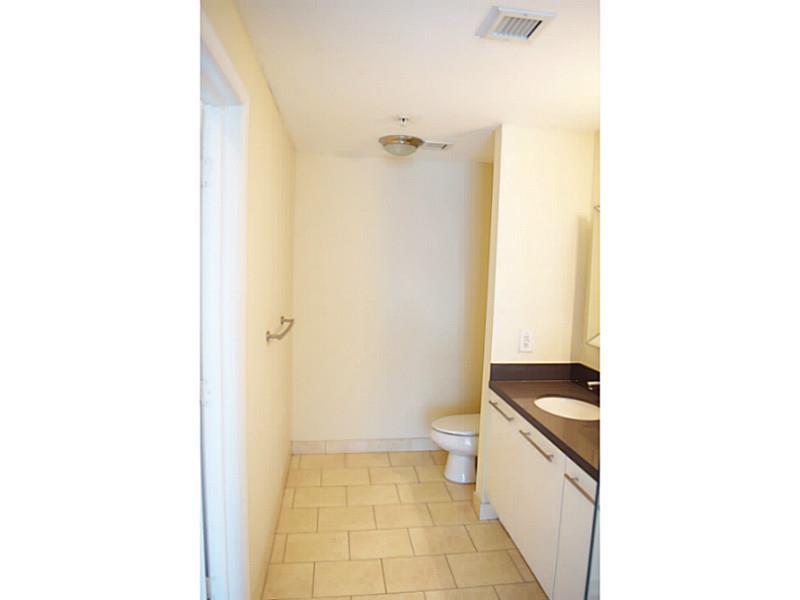 IVY CONDO - Residential Lease