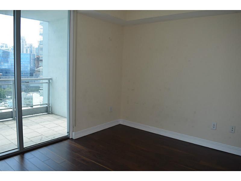 IVY CONDO - Residential Lease