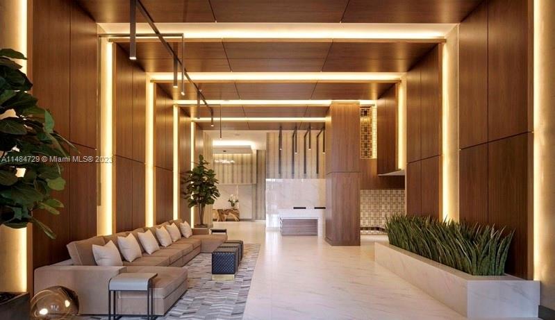 AVENTURA PARKSQUARE RESID - Residential Lease