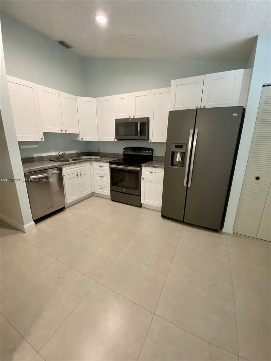BRIARRIDGE 1 - Residential Lease