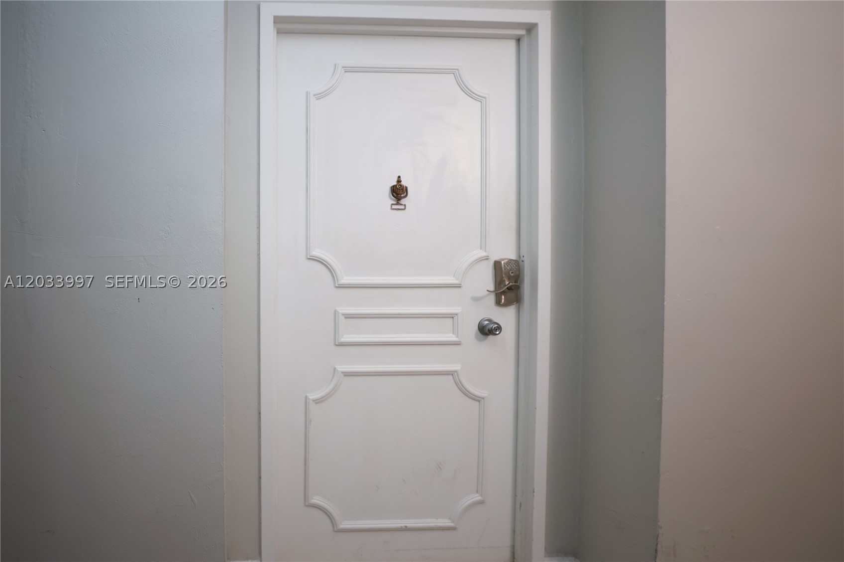 BURLEIGH HOUSE CONDO - Residential