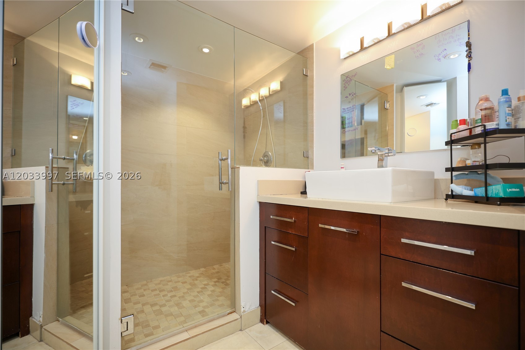 BURLEIGH HOUSE CONDO - Residential