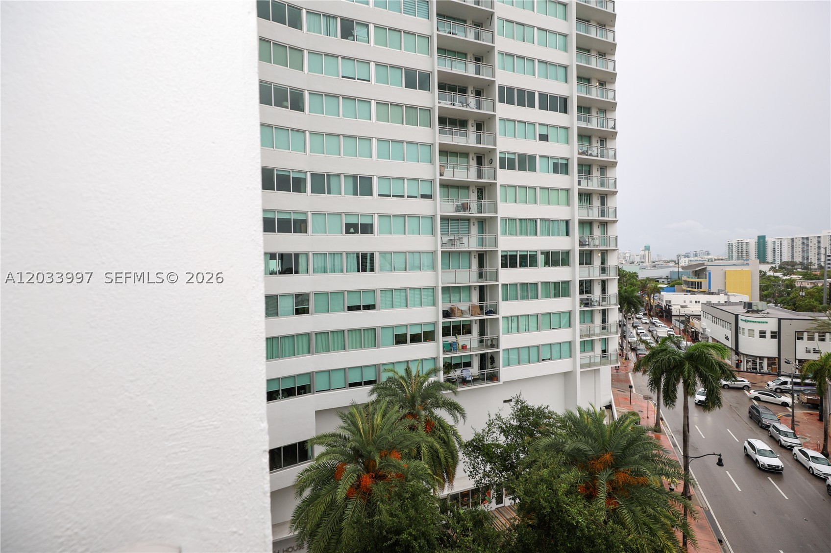 BURLEIGH HOUSE CONDO - Residential