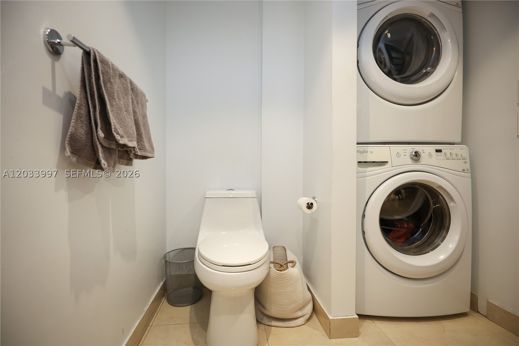 BURLEIGH HOUSE CONDO - Residential