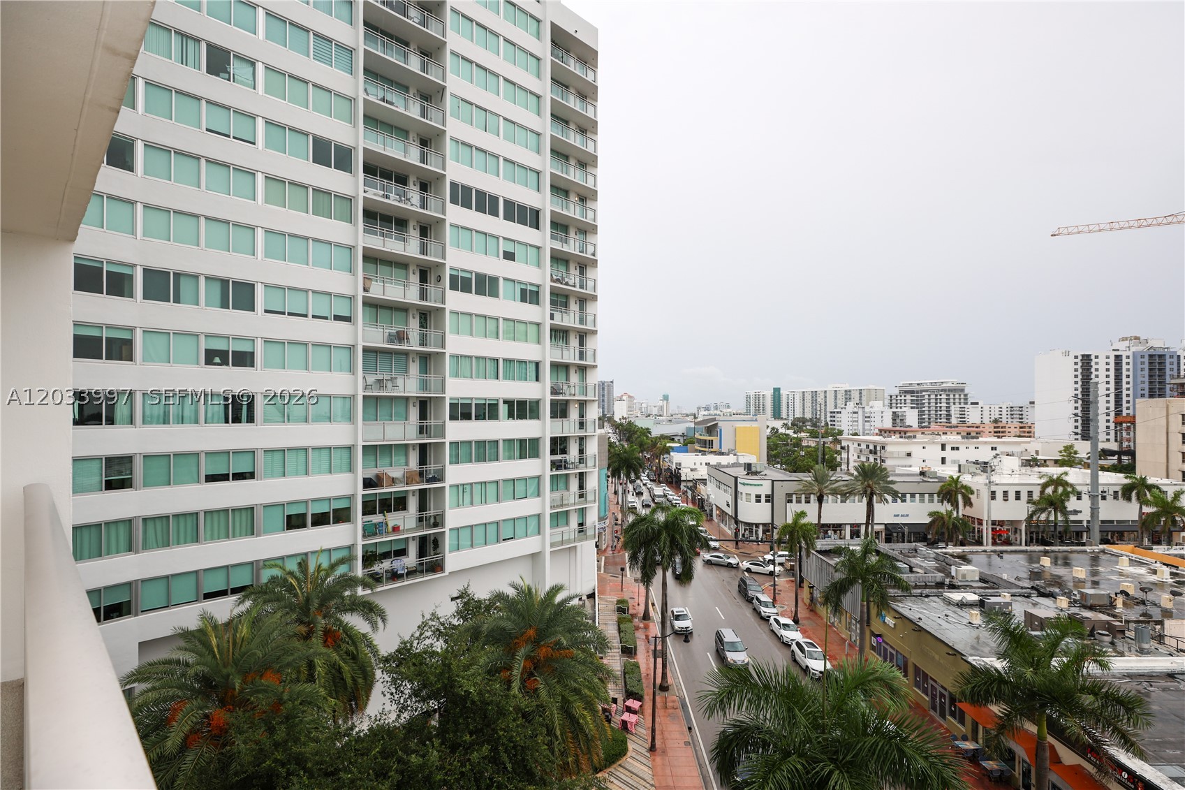BURLEIGH HOUSE CONDO - Residential