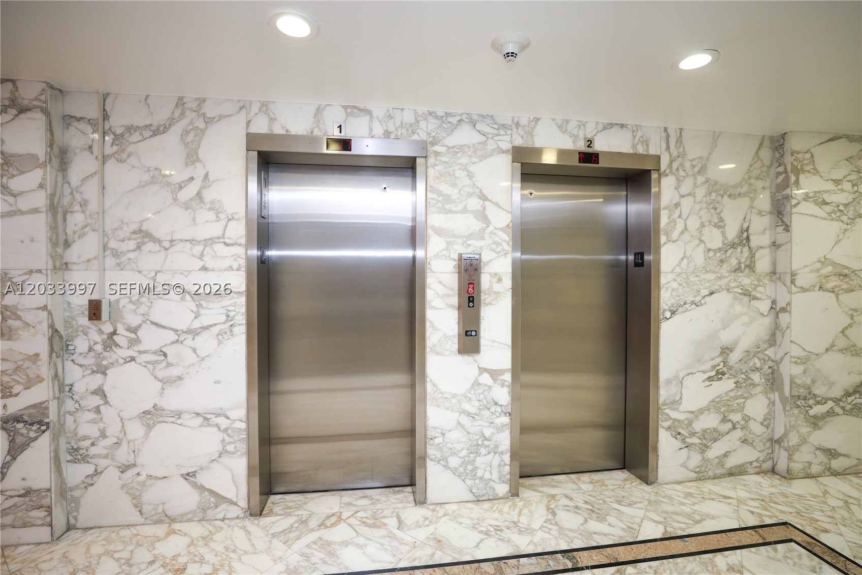 BURLEIGH HOUSE CONDO - Residential
