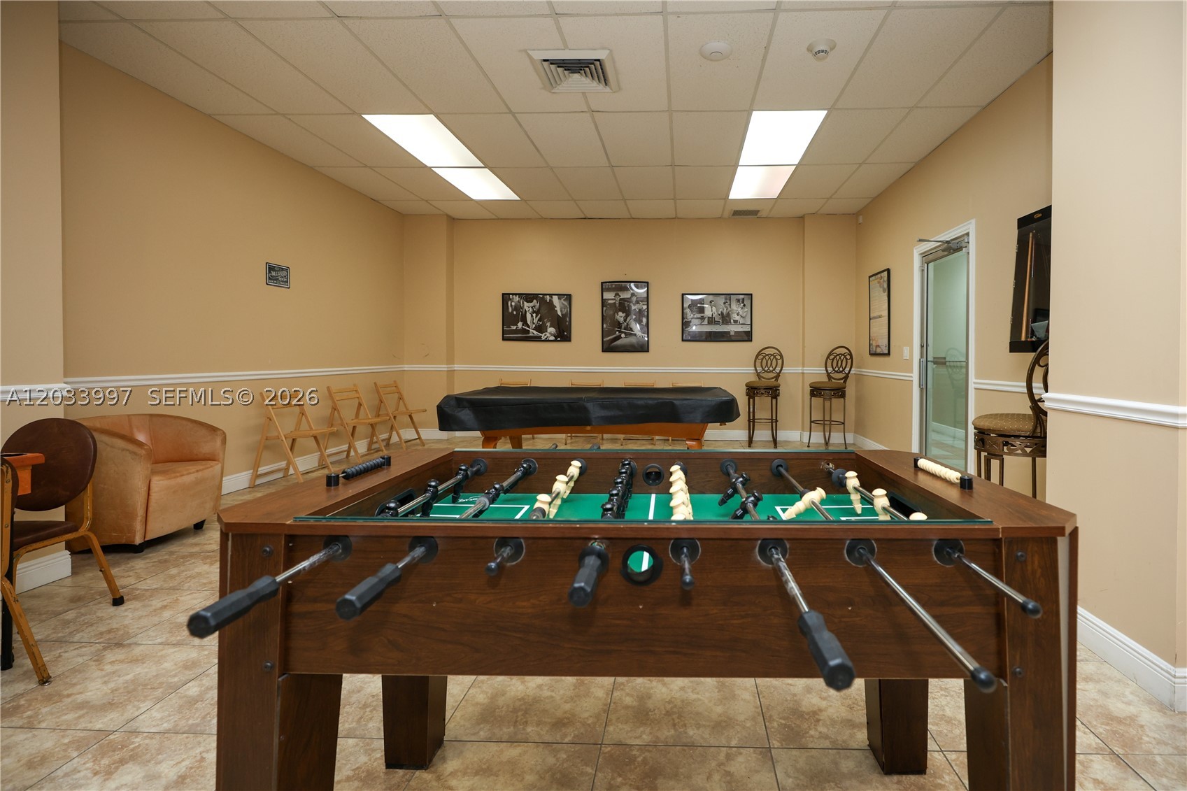 BURLEIGH HOUSE CONDO - Residential