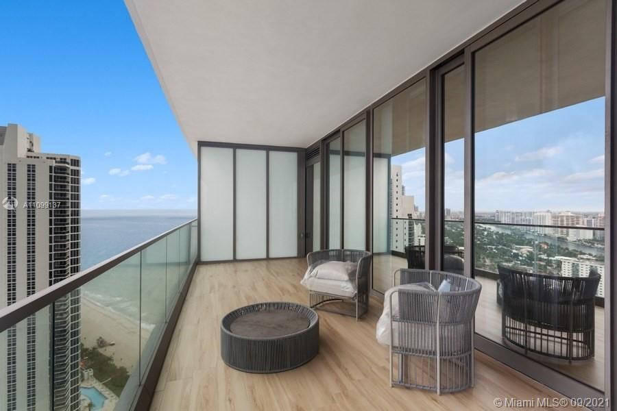 RESIDENCES BY ARMANI CASA - Residential